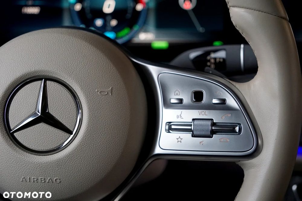 Mercedes-Benz CLS - 33