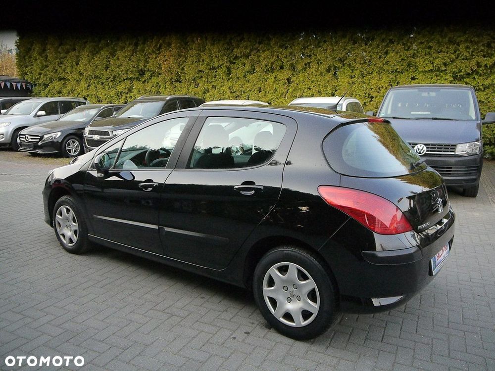Peugeot 308 - 13