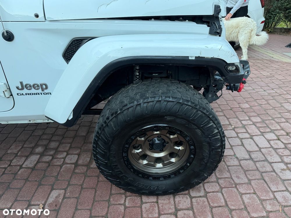 Jeep Gladiator - 13