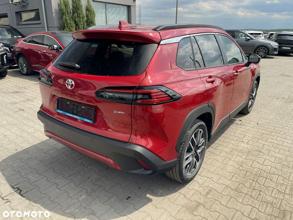 Toyota Corolla Cross - 2