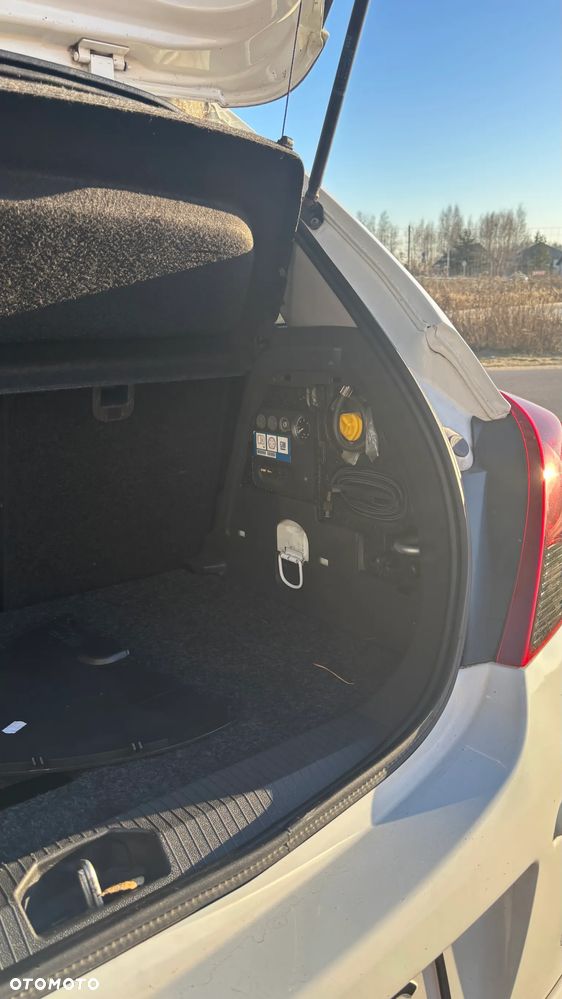 Opel Corsa 1.6 Turbo GSi - 11