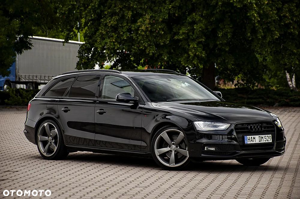 Audi A4 Avant 2.0 TDI DPF quattro S tronic S line Sportpaket - 4