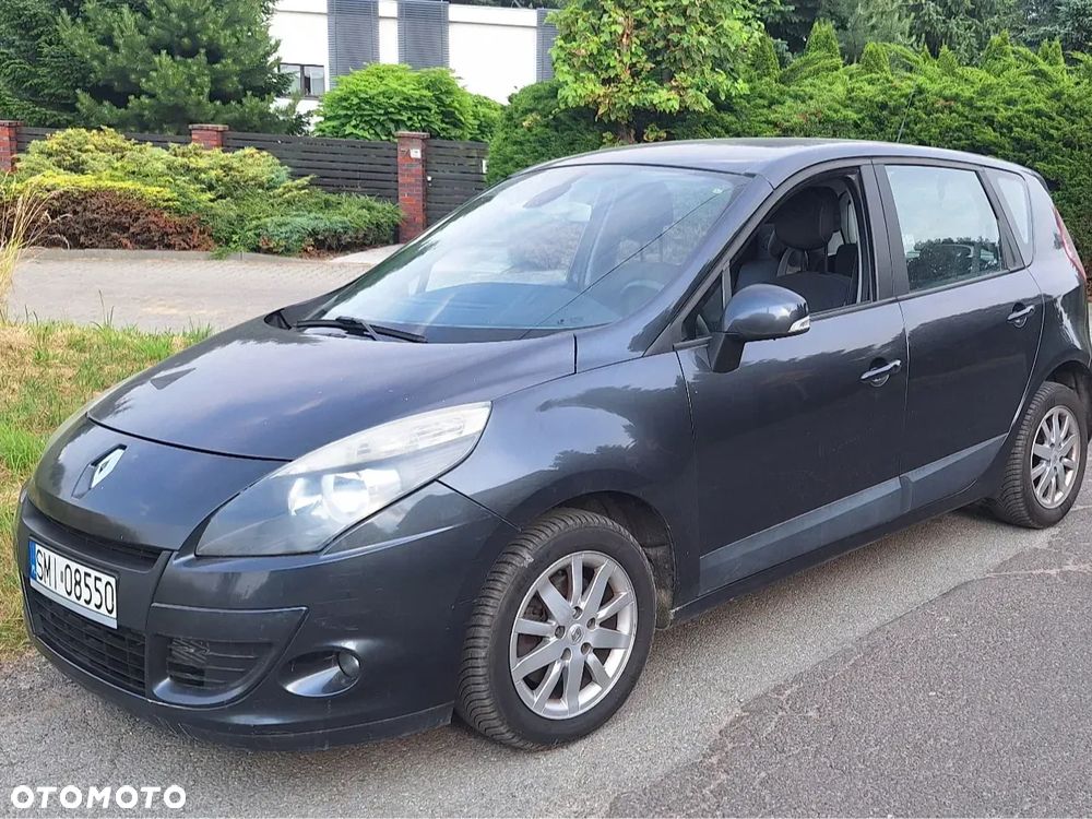 Renault Scenic 1.9 dCi Privilege - 1