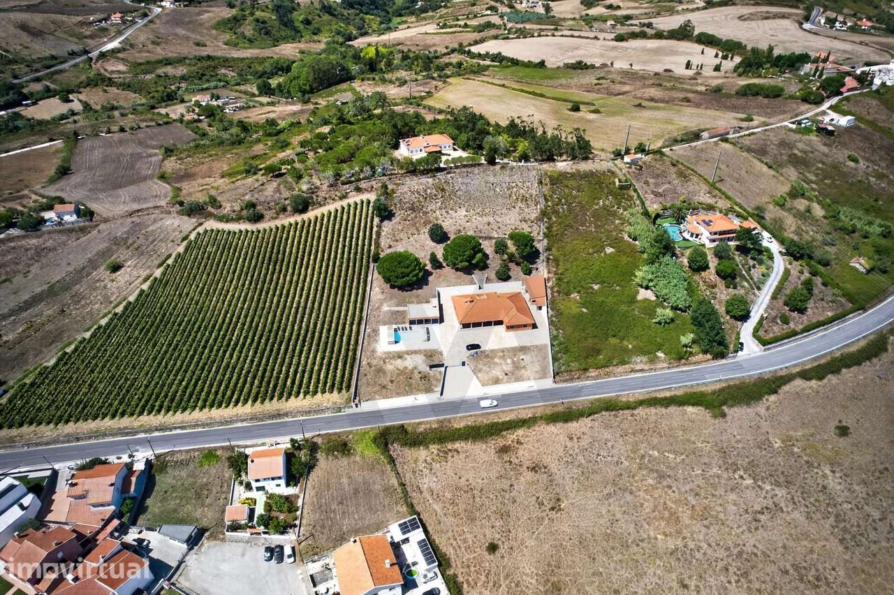 Moradia T5 com piscina e mais de 8.000 m2 de terreno | Seramena, Sobra - Grande imagem: 4/60