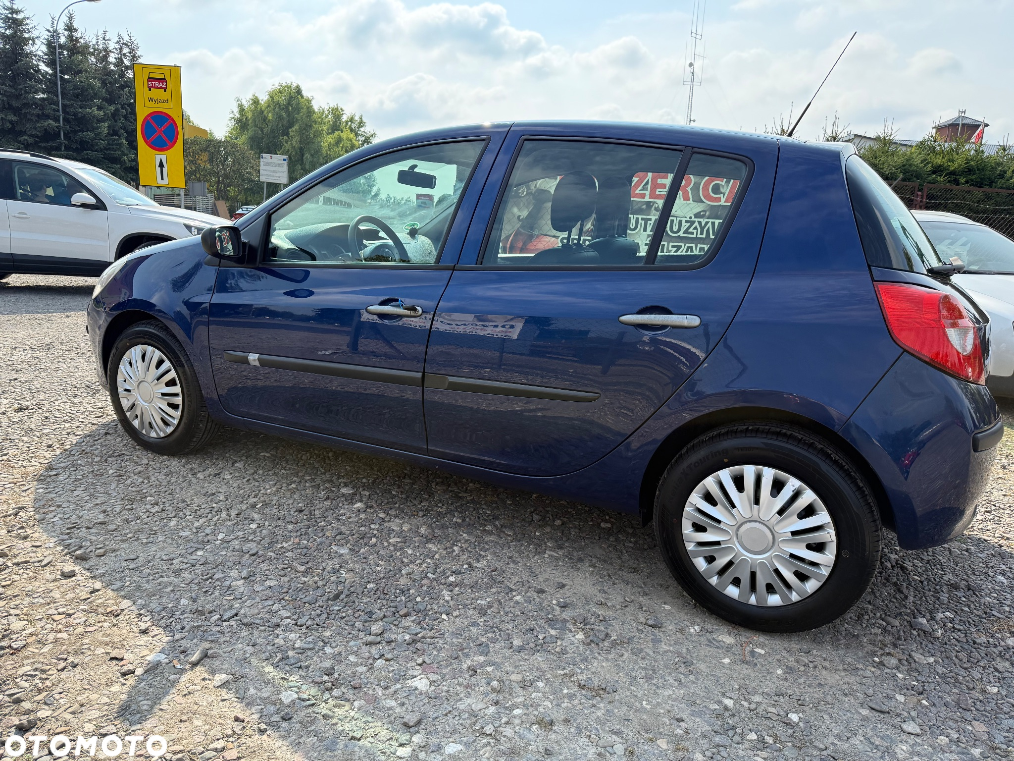 Renault Clio - 16