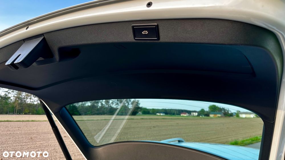 Skoda Octavia 2.0 TDI 4x4 DSG L&K - 3