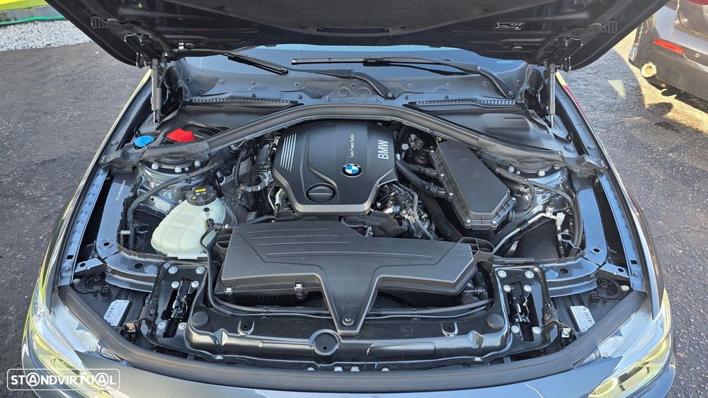 BMW 320 d Line Sport - 29