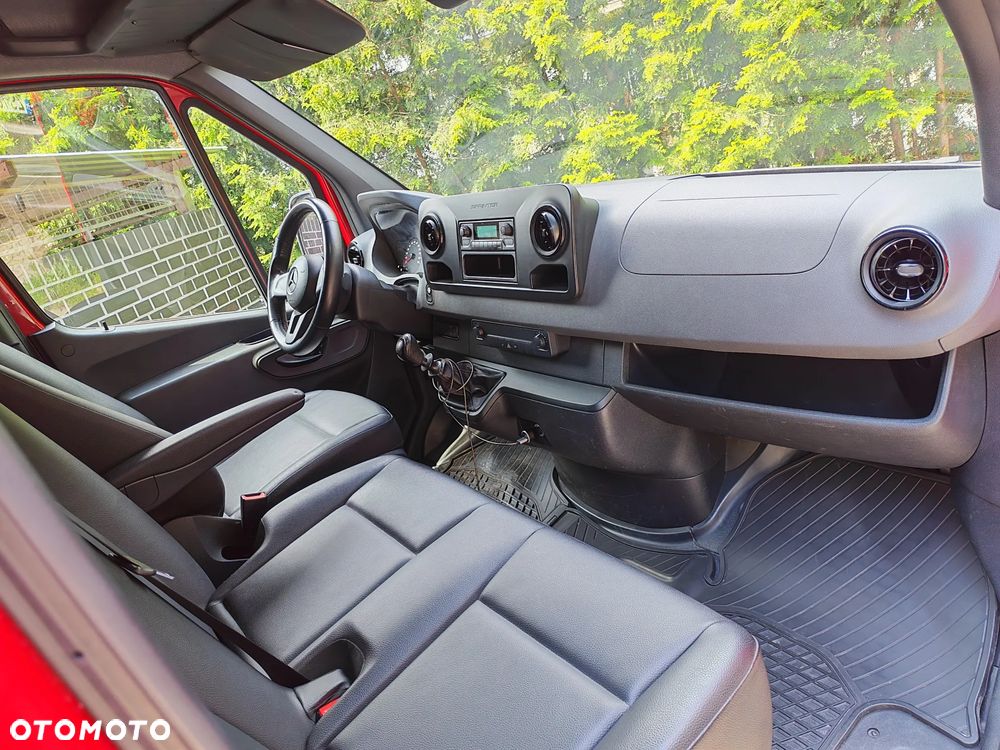 Mercedes-Benz Sprinter 211 - 13