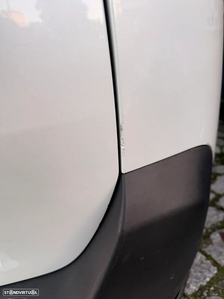 Peugeot 5008 1.5 BlueHDi GT Line - 28