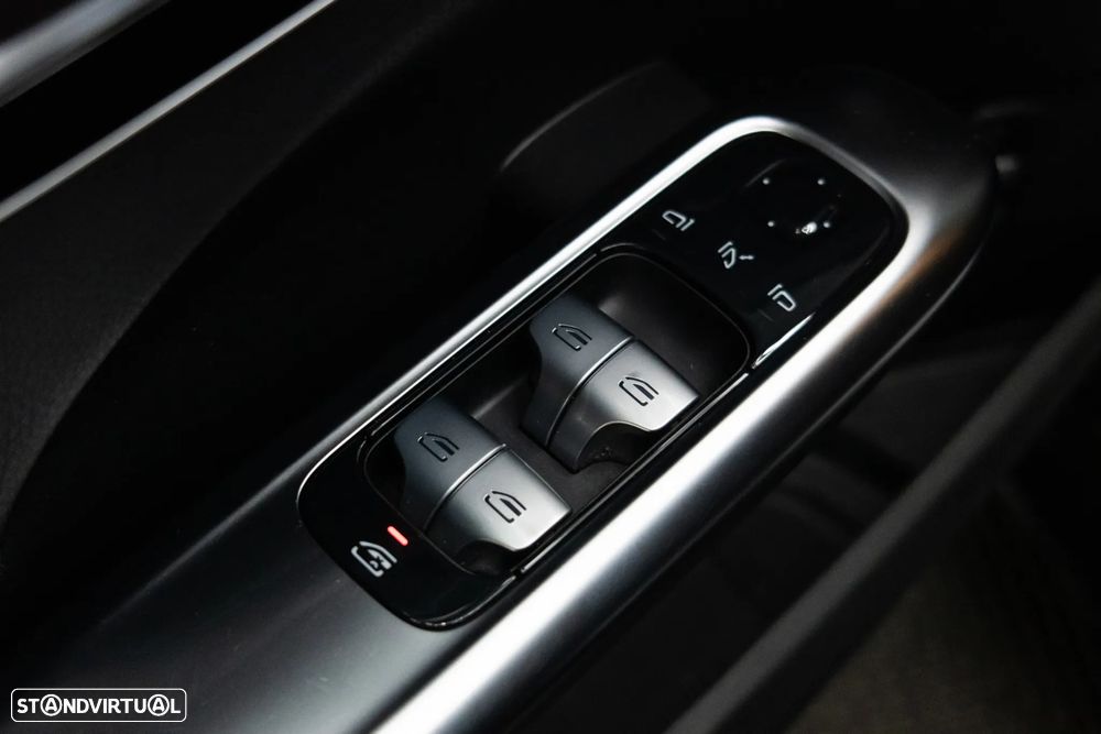 Mercedes-Benz C 300 d AMG Line - 17