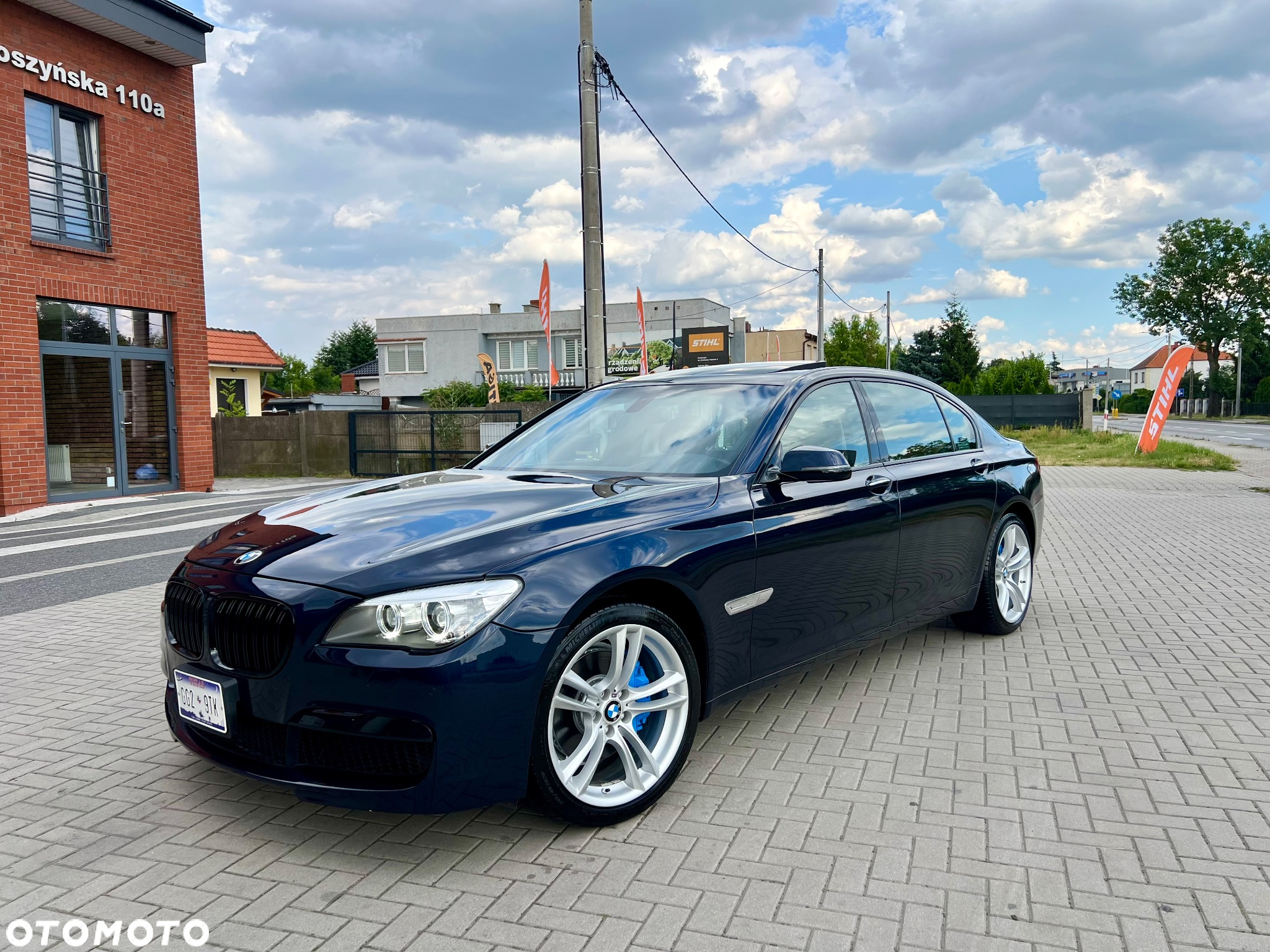 BMW Seria 7 740Li - 4