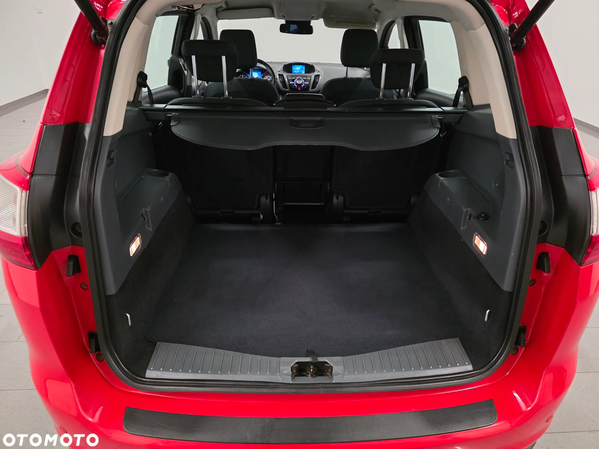 Ford Grand C-MAX 2.0 TDCi Titanium MPS6 - 39