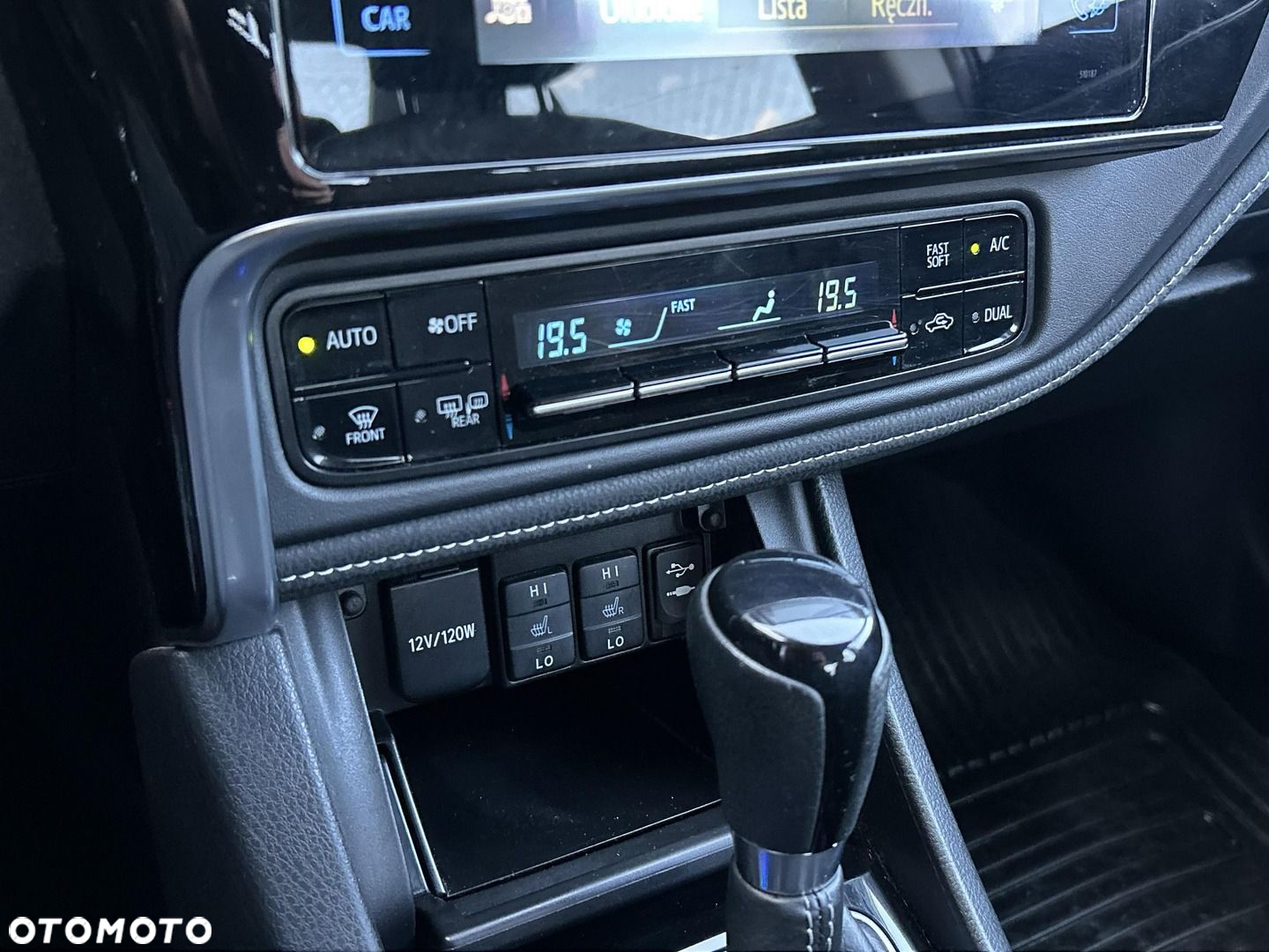 Toyota Corolla - 15