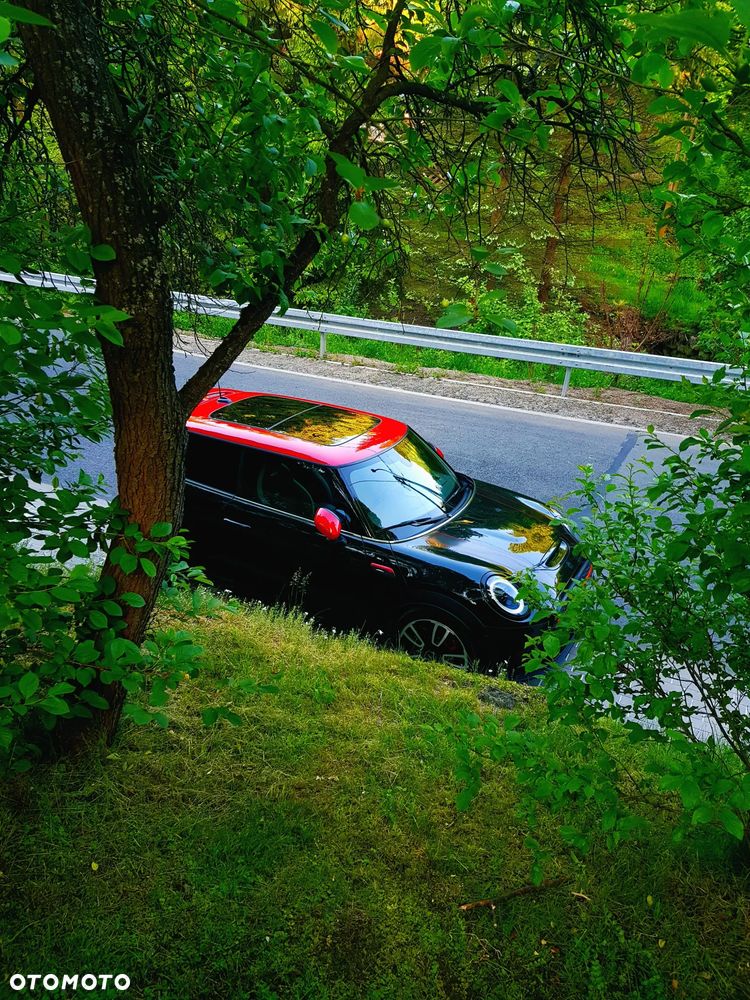 MINI John Cooper Works - 3