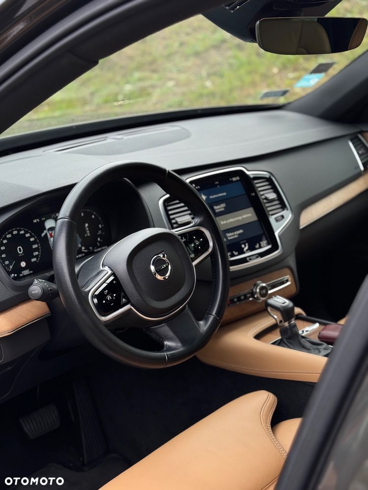 Volvo XC 90 D5 SCR AWD Inscription 7os - 14