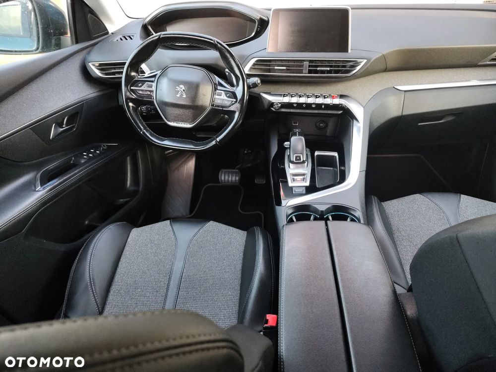 Peugeot 5008 BlueHDi 130 EAT8 Allure Pack - 20