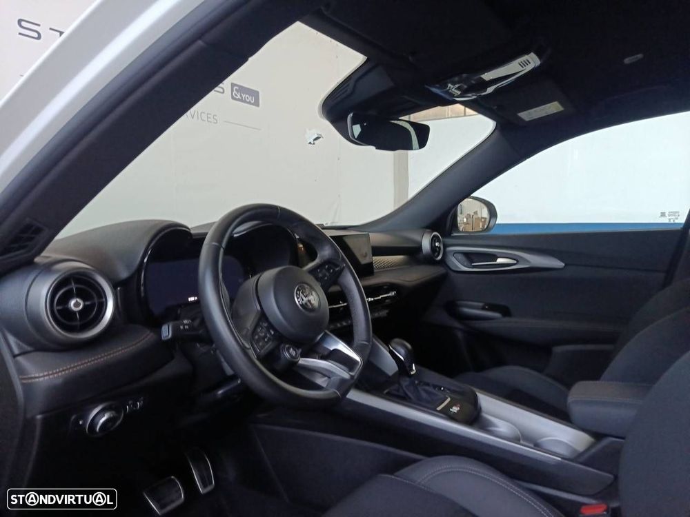 Alfa Romeo Tonale 1.3 Plug-In Hybrid Sprint e-AWD - 8