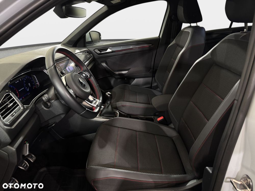 Volkswagen T-Roc - 13