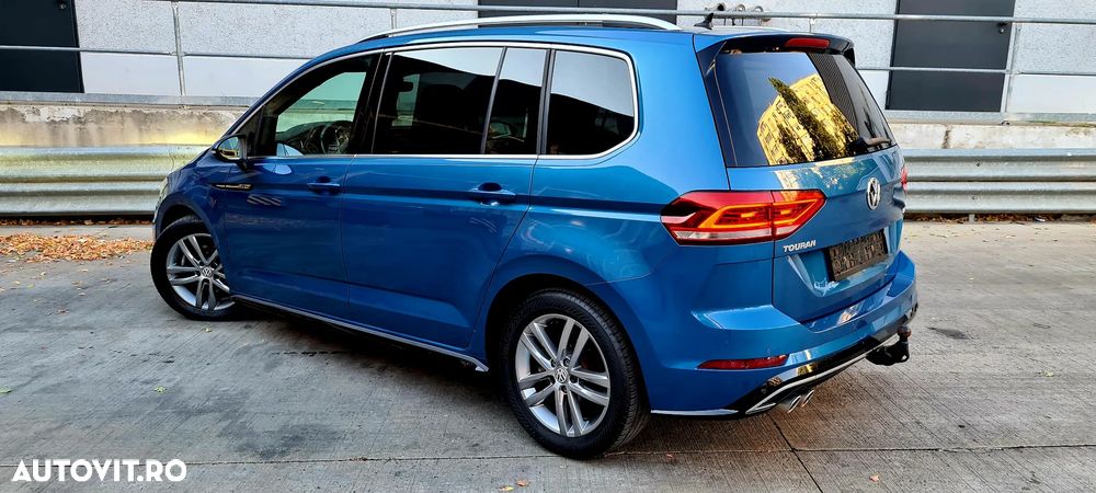 Volkswagen Touran - 35