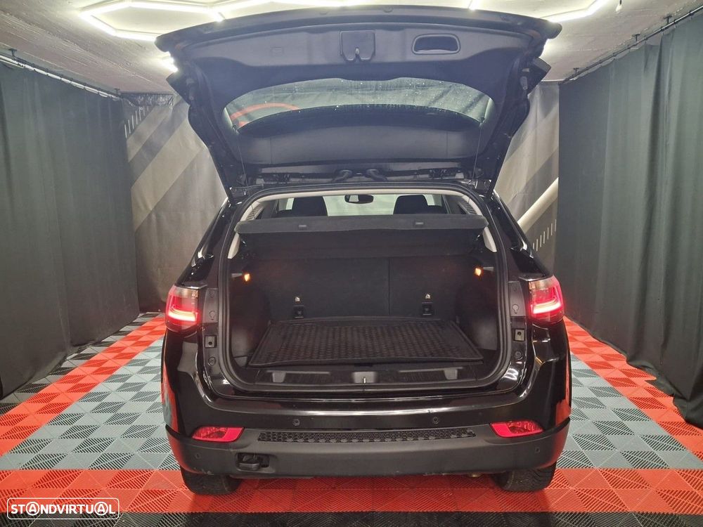 Jeep Compass 1.3 TG Limited - 8