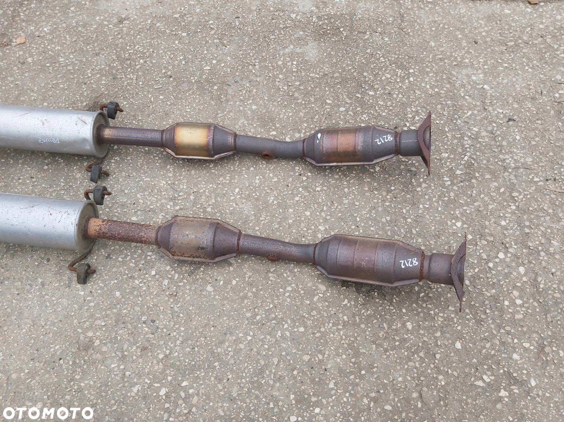Toyota Prius II 1,5 katalizator tłumik środkowy - 3