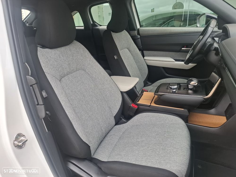 Mazda MX-30 e-SKYACTIV Prime-Line - 39