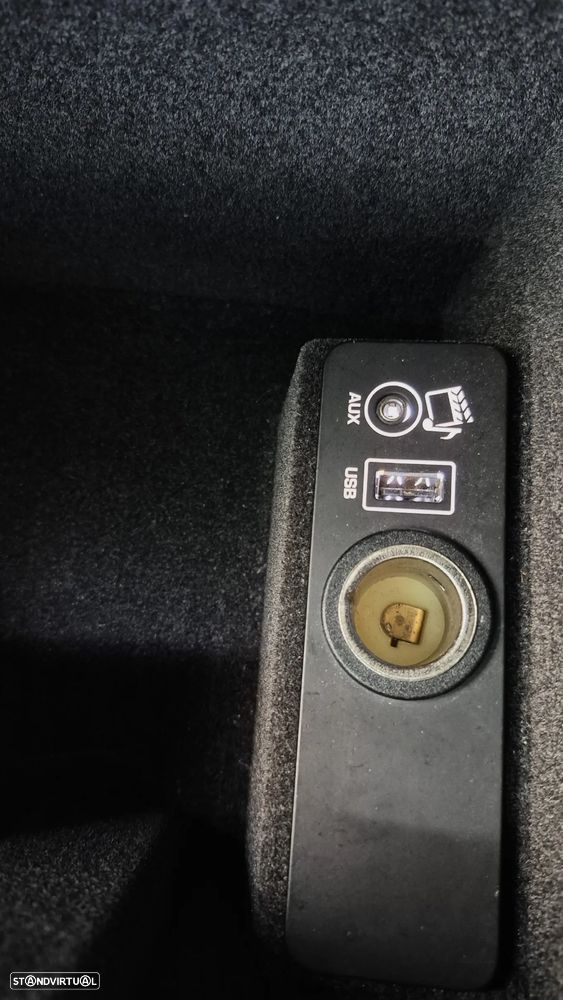 Jaguar XF Sportbrake 2.2 - 28