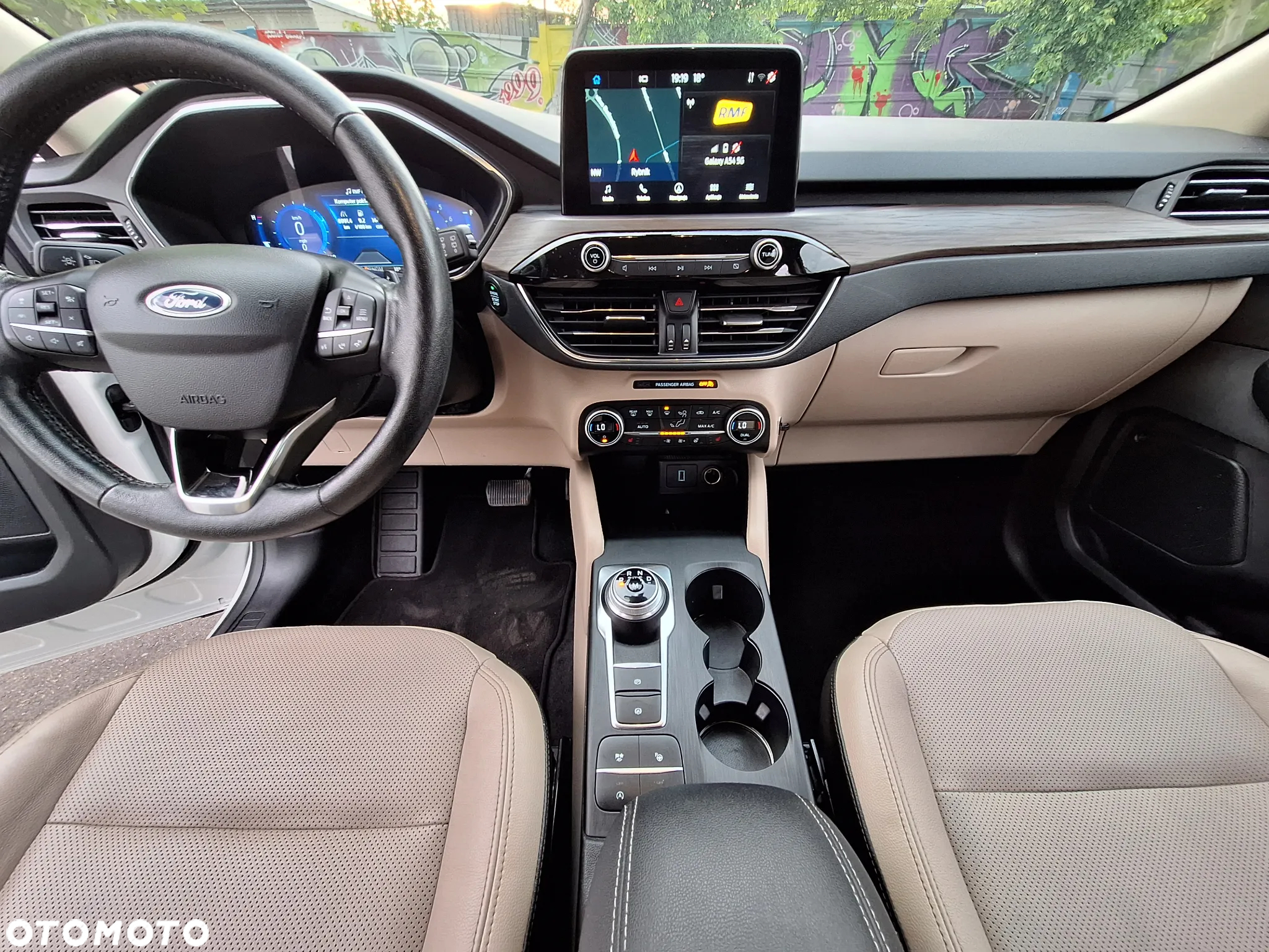 Ford Escape 2.0 EcoBoost AWD Titanium - 10