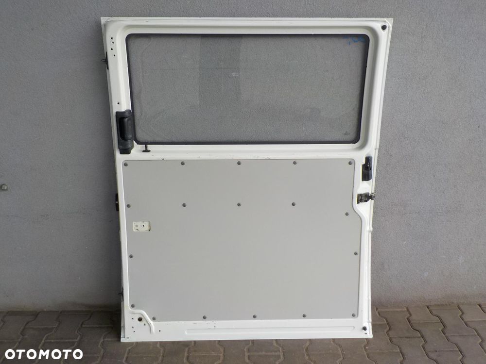 VW T4 DRZWI PRAWE ODSUWANE PRZESUWNE BOCZNE Z SZYBĄ - 5