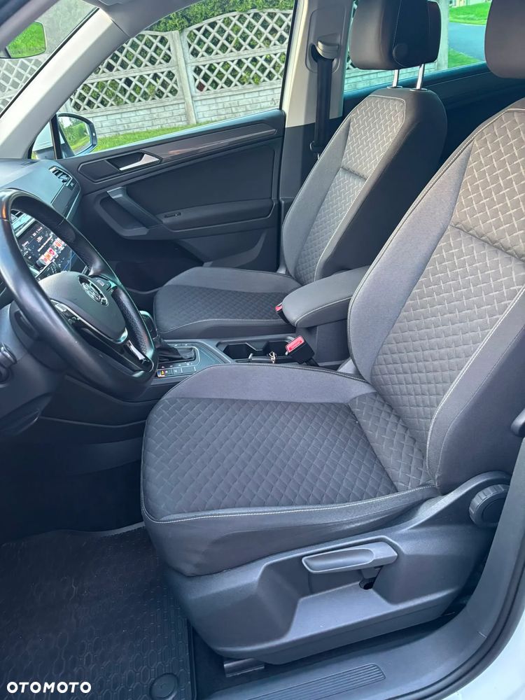 Volkswagen Tiguan - 15