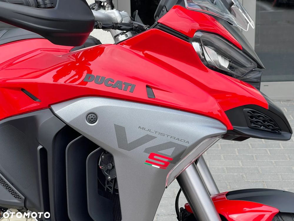 Ducati Multistrada - 4
