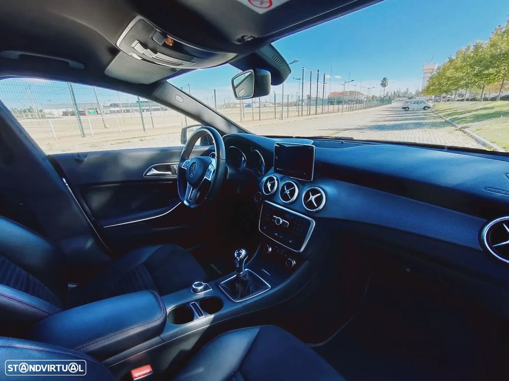 Mercedes-Benz CLA 200 CDI AMG Line - 10