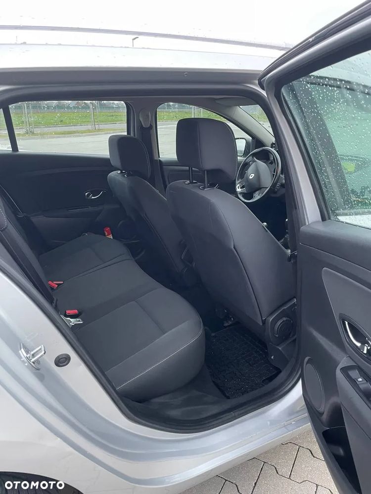 Renault Megane 1.5 dCi Energy Life - 7