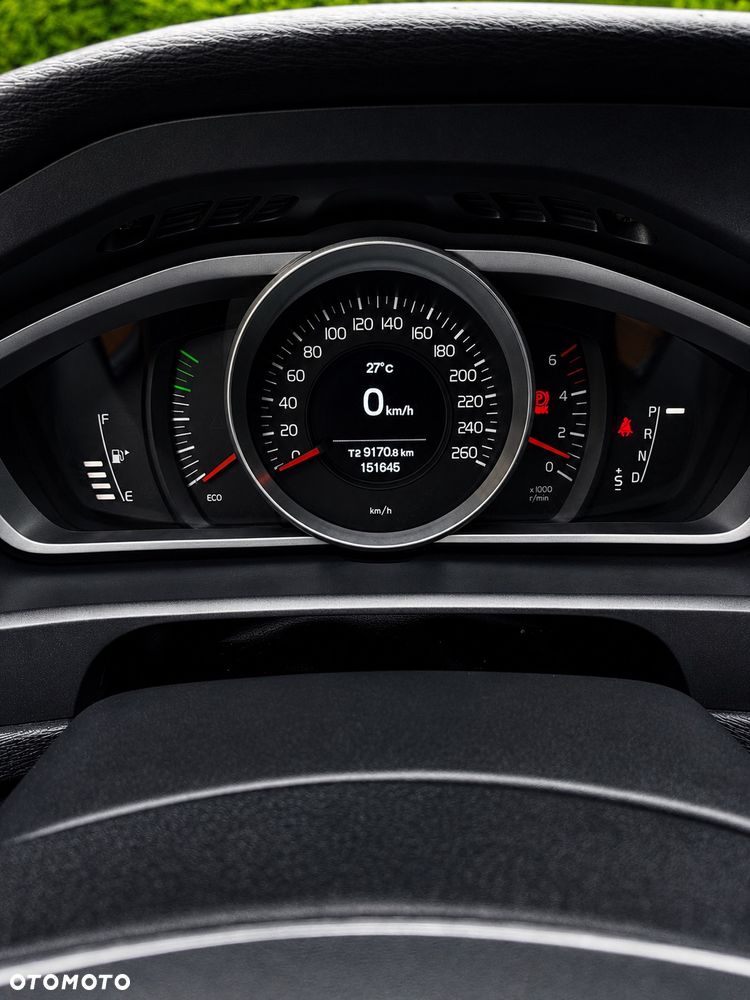 Volvo V40 Cross Country D2 Drive-E SCR Momentum - 3