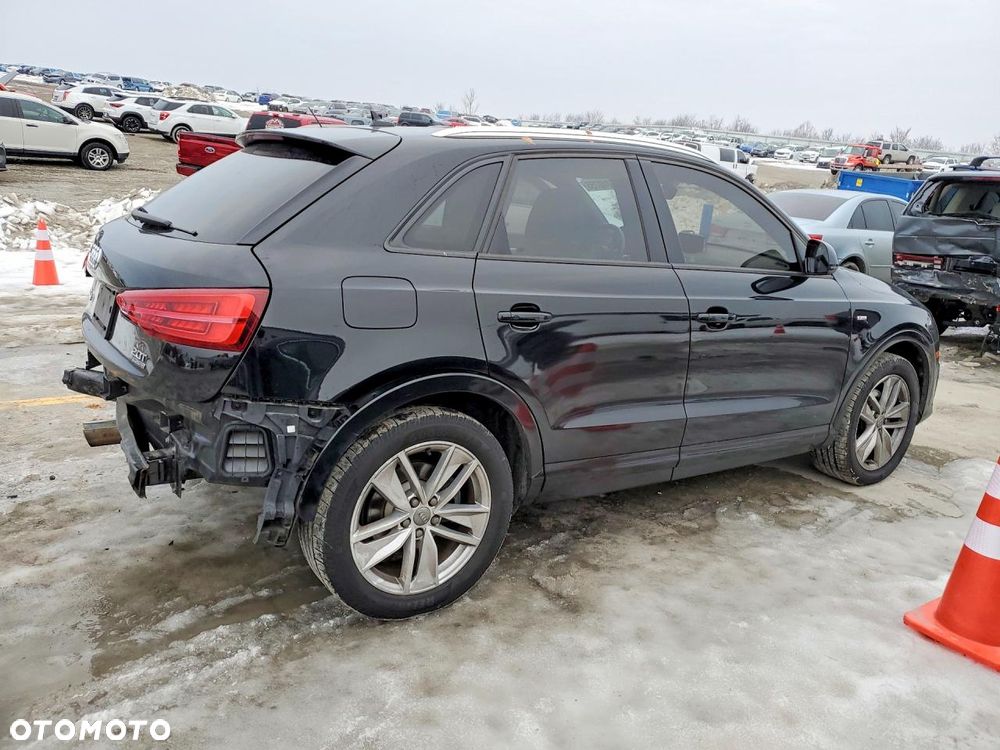 Audi Q3 2.0 TFSI Quattro S tronic - 4