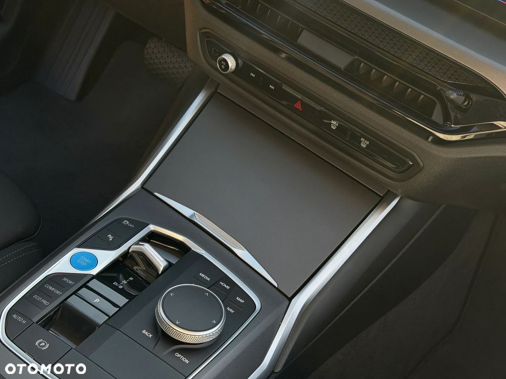 BMW i4 eDrive40 Gran Coupe - 31