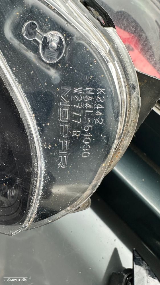 Farol direito Fiat abarht 124 2017/2019 - 2