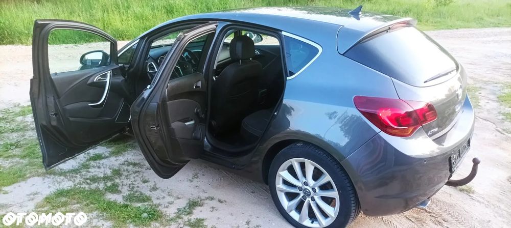 Opel Astra 2.0 CDTI DPF Edition - 2