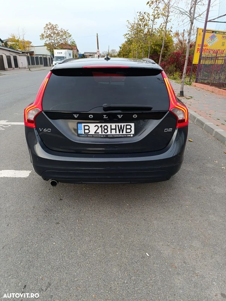 Volvo V60 D2 - 32