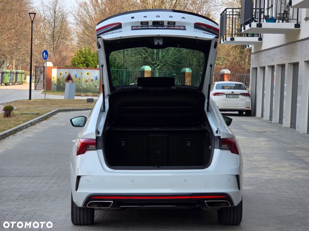 Skoda Octavia 2.0 TSI RS - 18