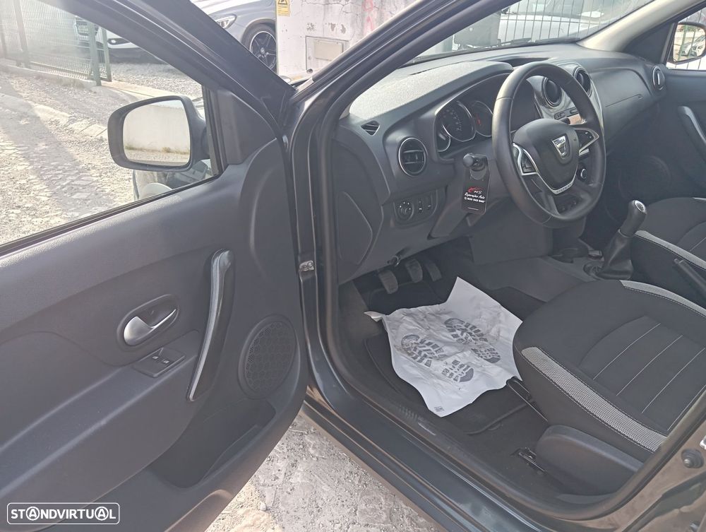 Dacia Logan MCV 0.9 TCe Stepway - 5