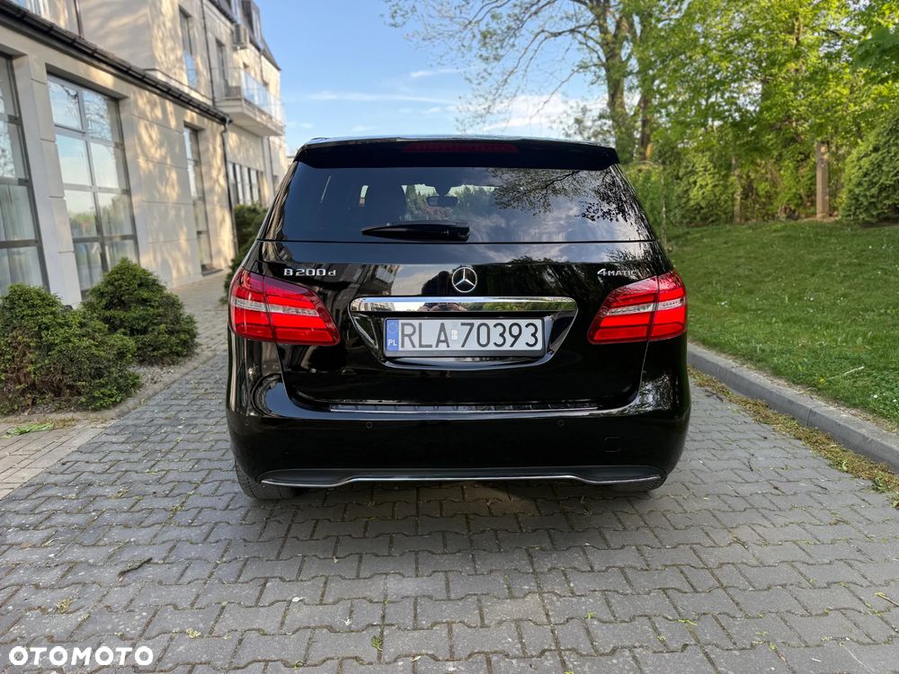 Mercedes-Benz Klasa B 200 (CDI) d 4Matic 7G-DCT - 6