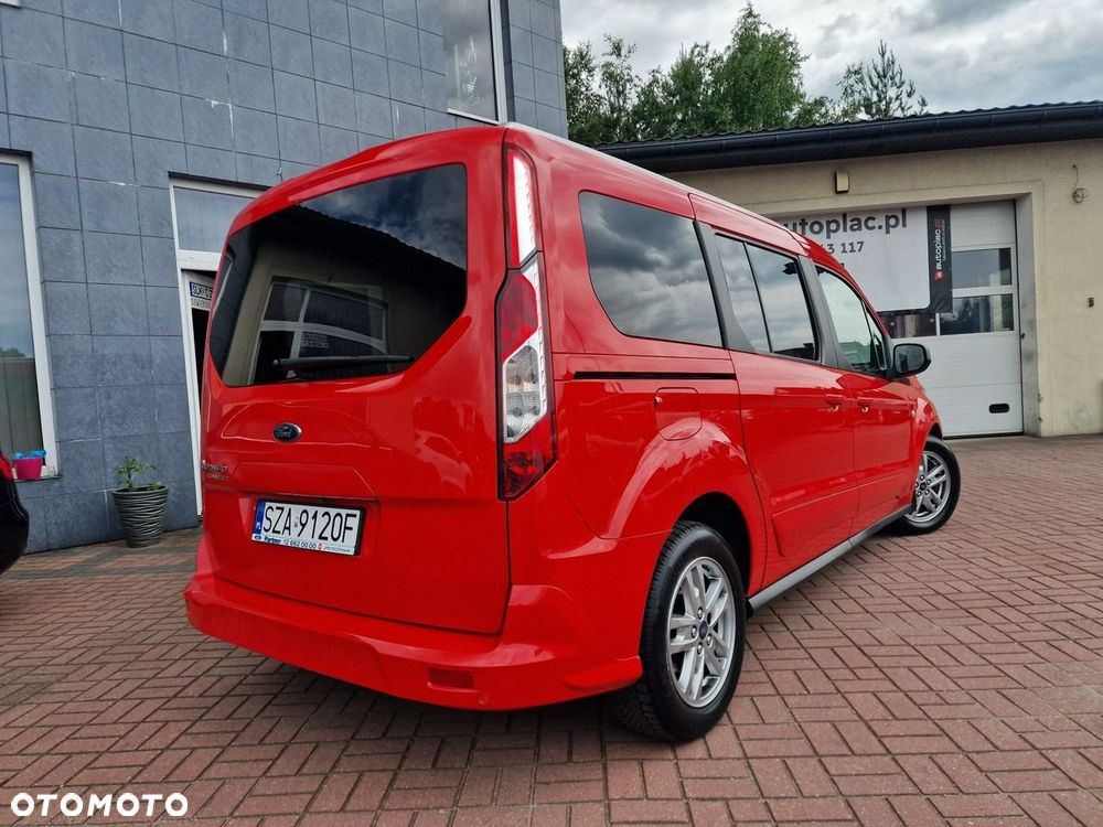 Ford Tourneo Connect Grand - 16