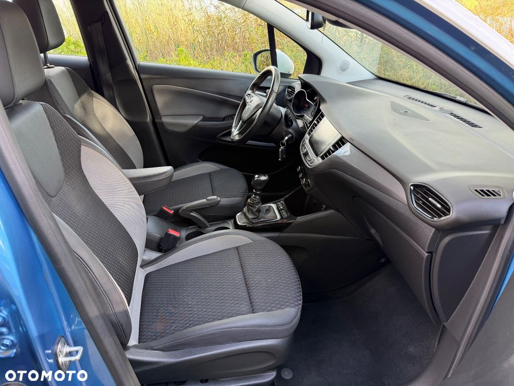 Opel Crossland X 2019