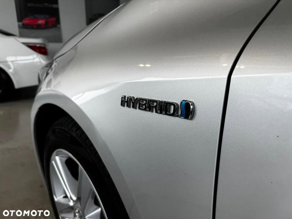 Toyota Corolla 1.8 Hybrid Comfort - 9