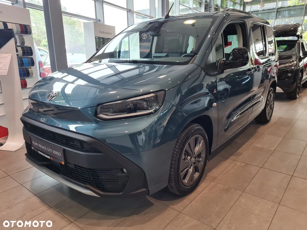 Toyota Proace City Verso Long 1.5 D-4D Family - 1