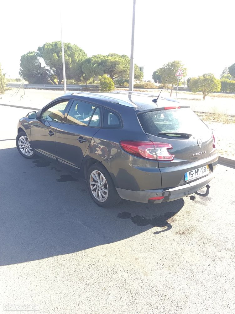 Renault Mégane Sport Tourer 1.5 dCi Dynamique SS - 4