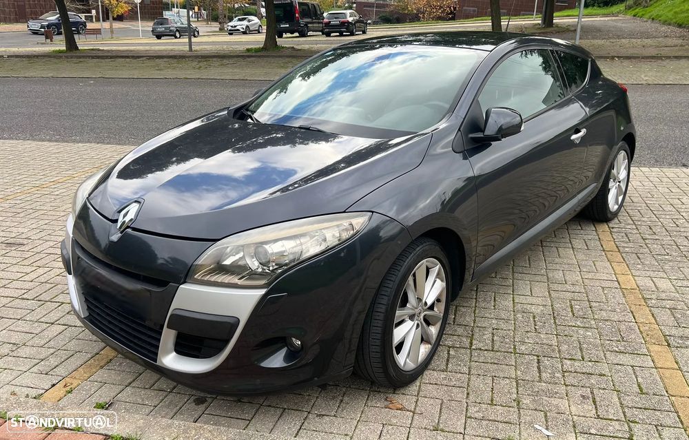 Renault Mégane Coupe 1.5 dCi Dynamique - 3