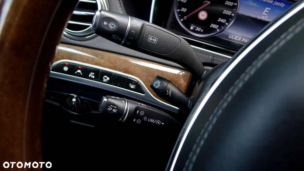 Mercedes-Benz Klasa S 350 (BlueTEC) d 4-Matic 7G-TRONIC - 34