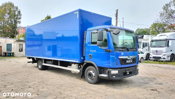 MAN TGL 12.220